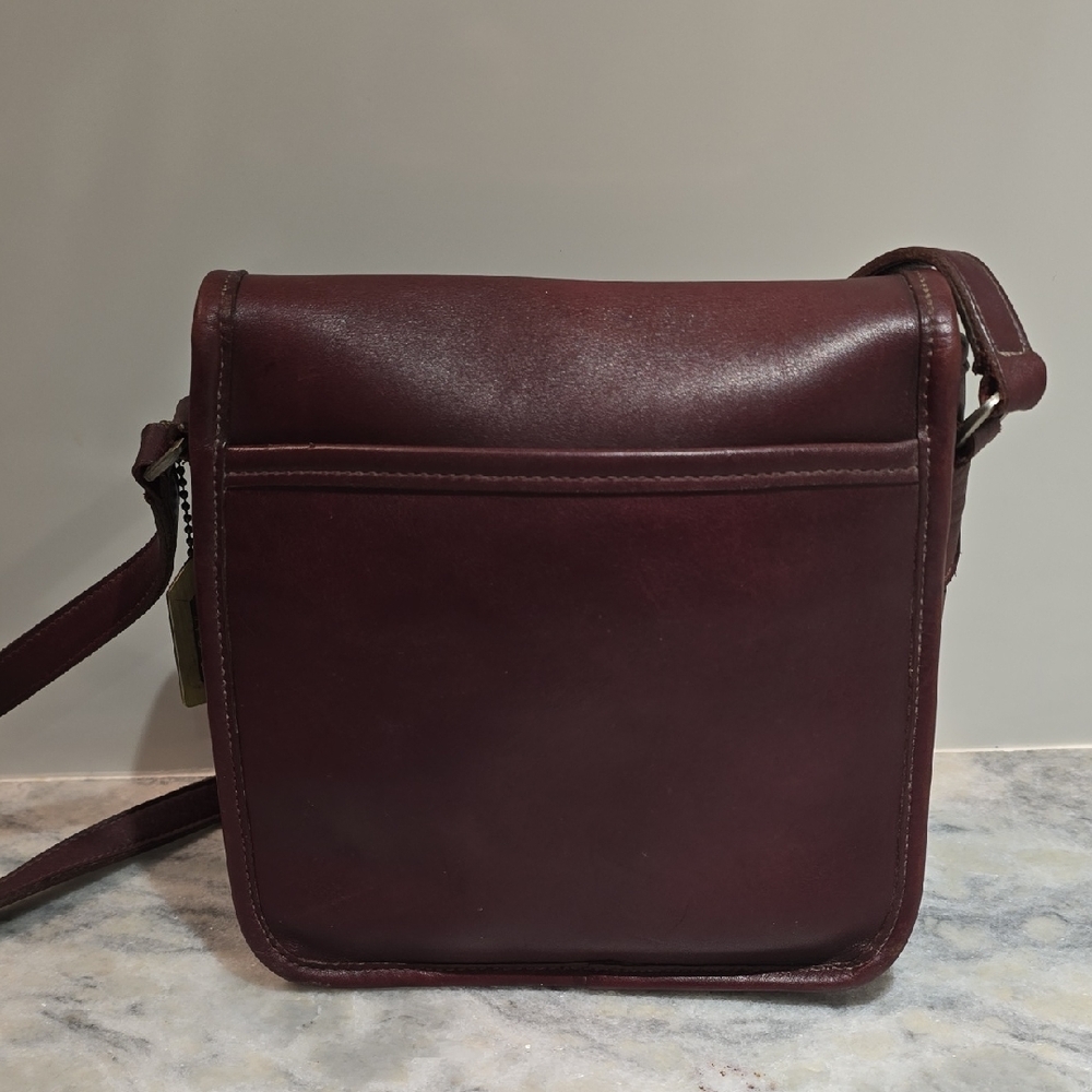 Coach Rich Dark Brown Vintage Leather Shoulder/Crossbody Bag - Picture 4 of 15